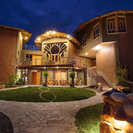 Fleur Lodge Каруас Экстерьер фото