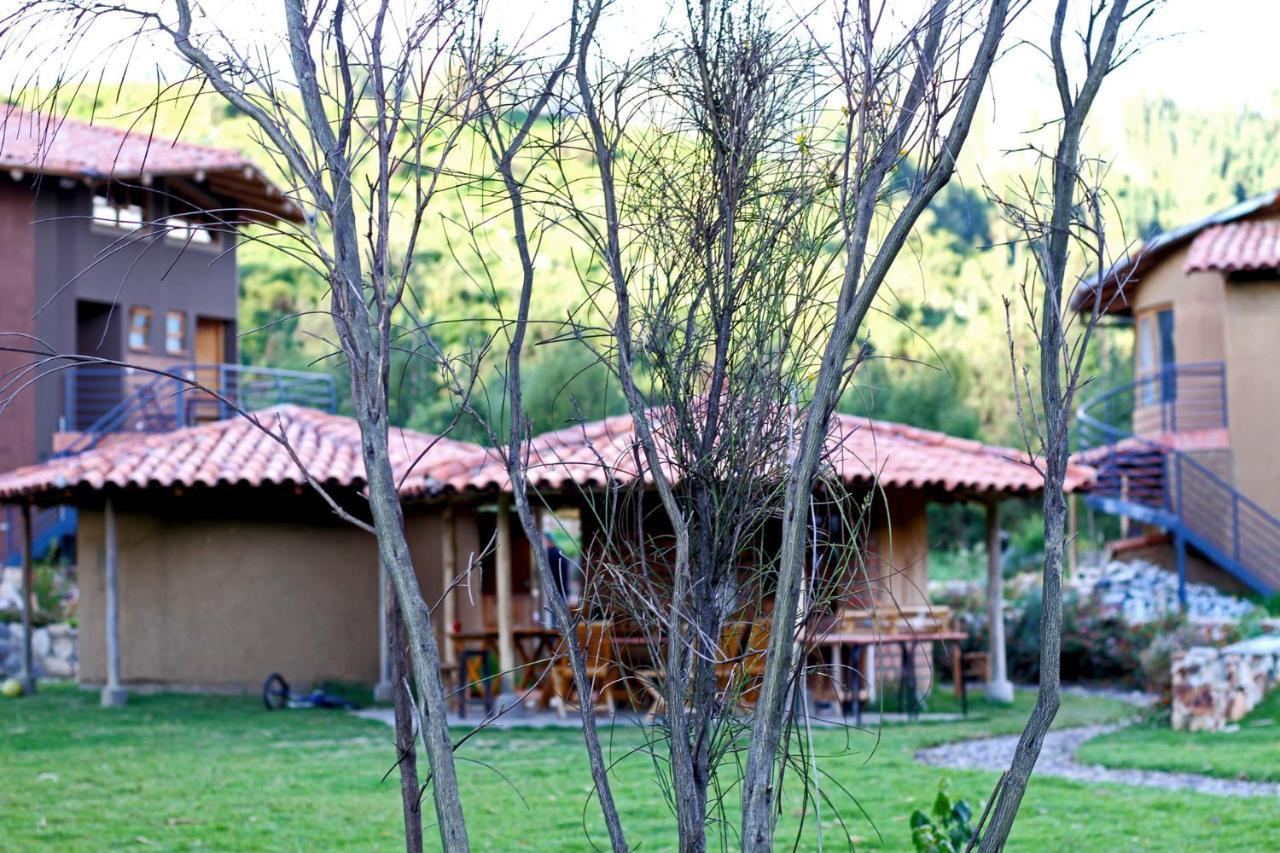 Fleur Lodge Каруас Экстерьер фото