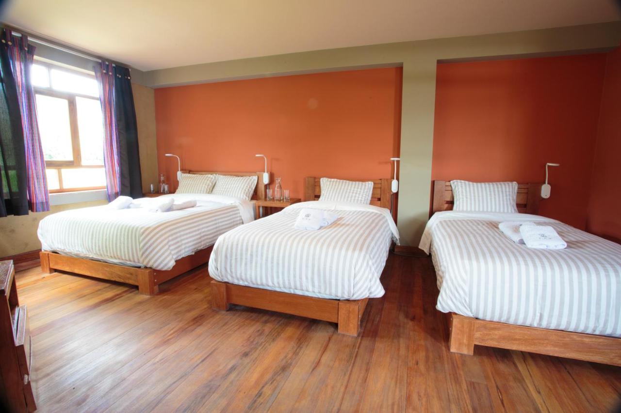 Fleur Lodge Каруас Экстерьер фото