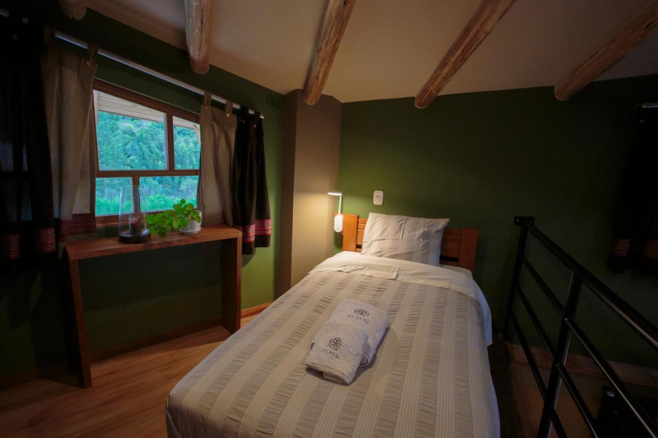 Fleur Lodge Каруас Экстерьер фото